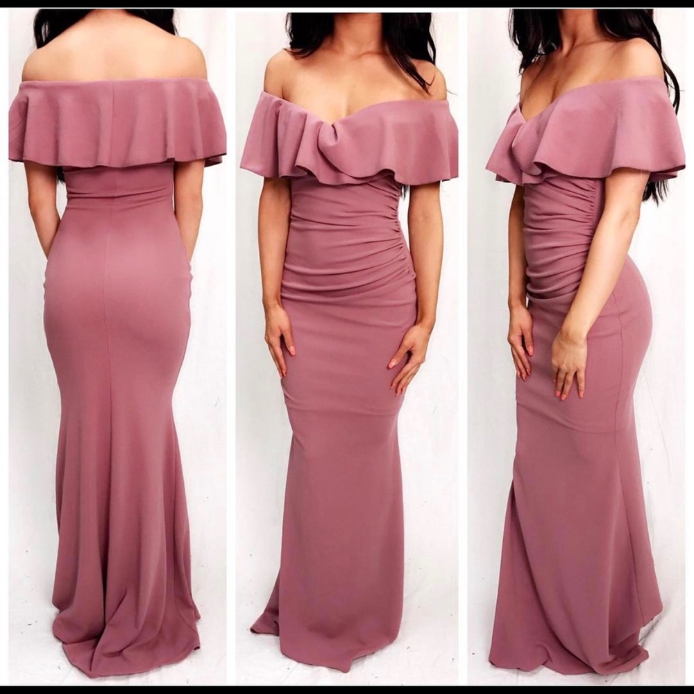 Va Va Voom off shoulder dress size M